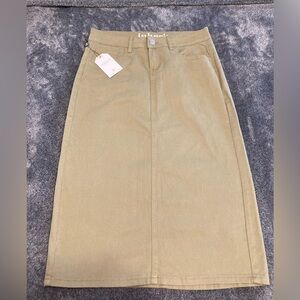 NWT Inherit Remi Skirt
